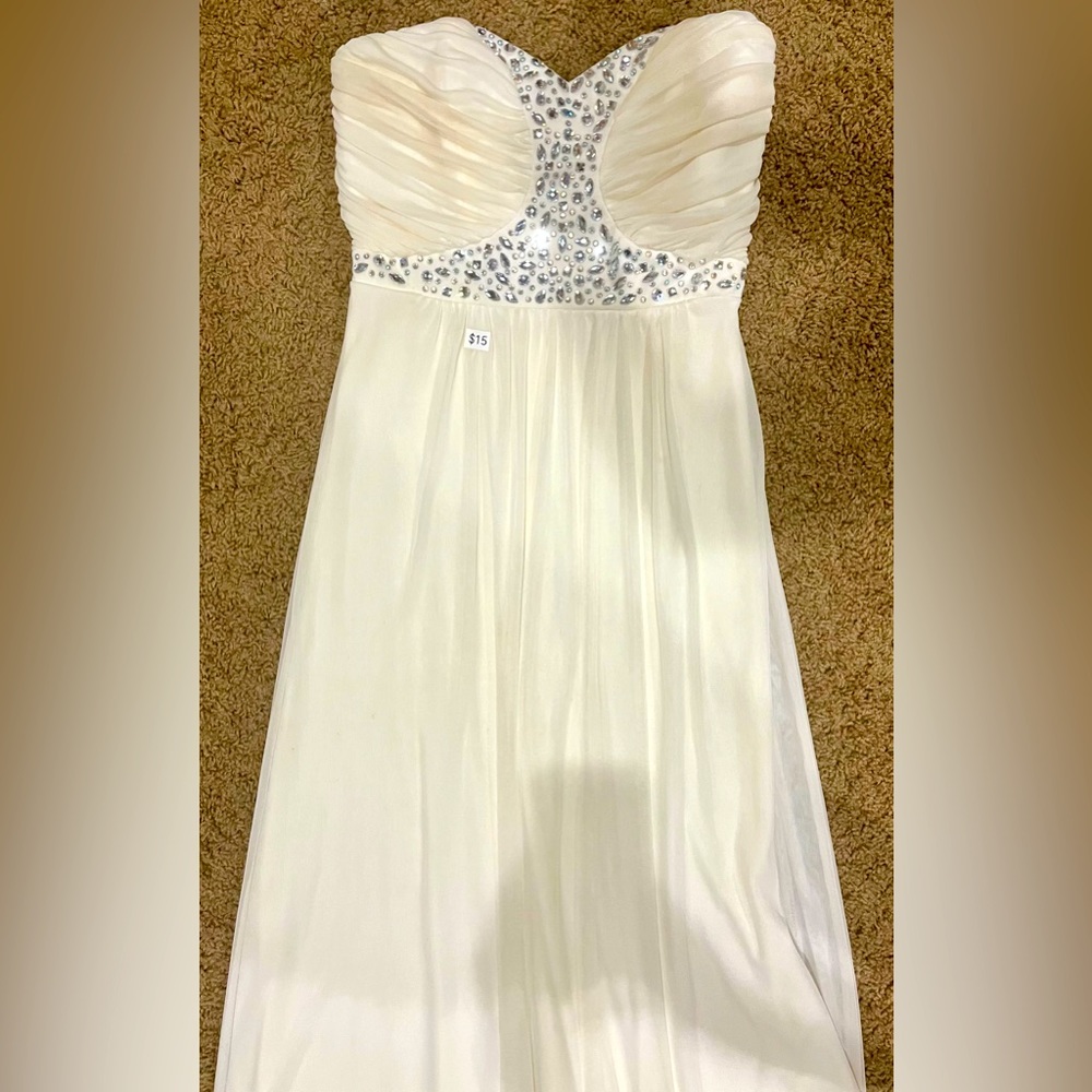Beautiful white embroidered maxi dress